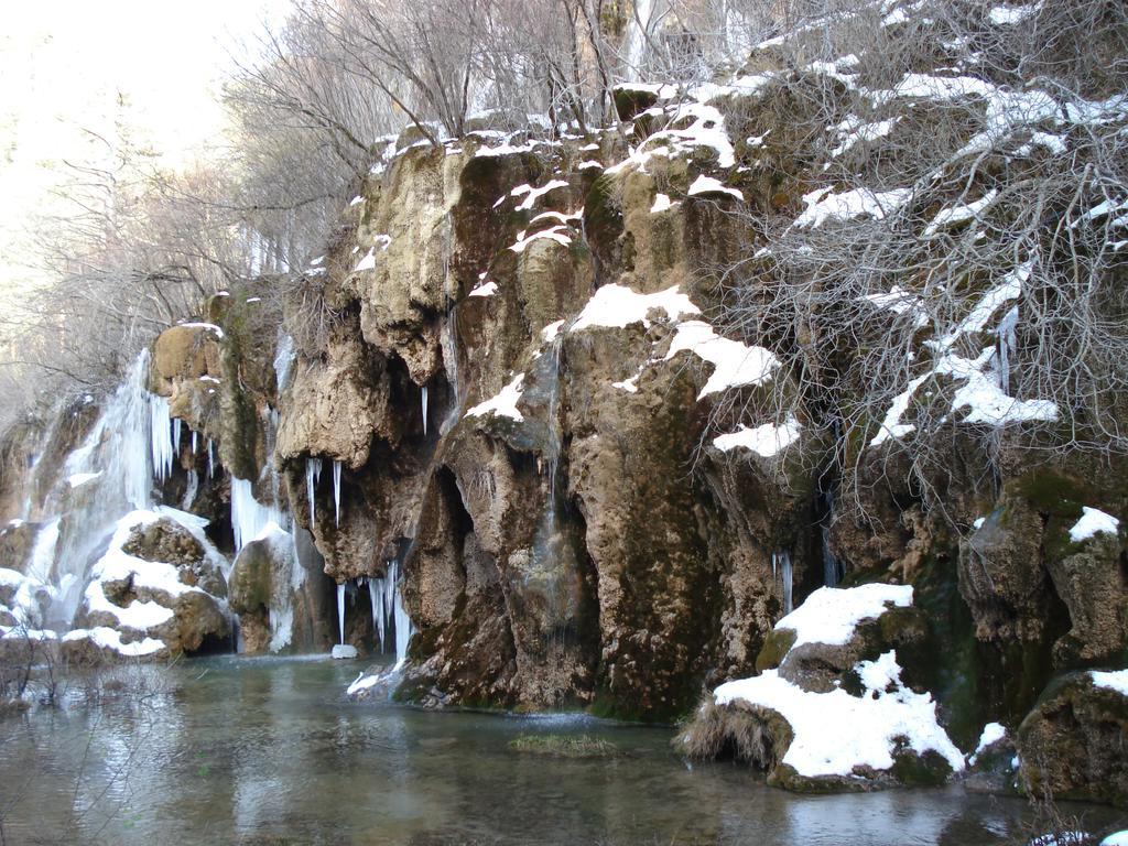 Alojamiento Turistico "El Torreon" Affittacamere Fresneda de la Sierra Esterno foto